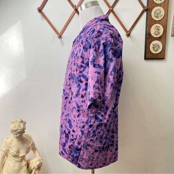 Abstract Button Up Shirt Made In Ghana - Picture 8 of 16